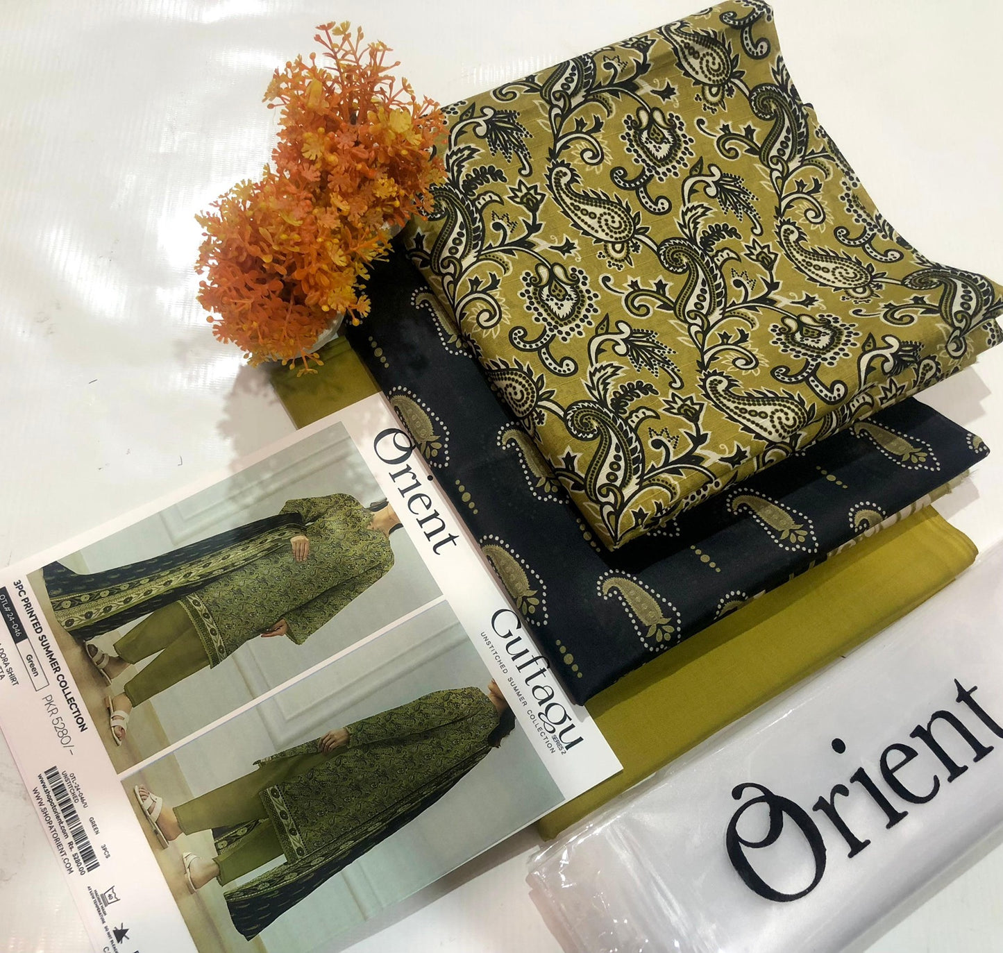 Orient Guftagu lawn print 3p