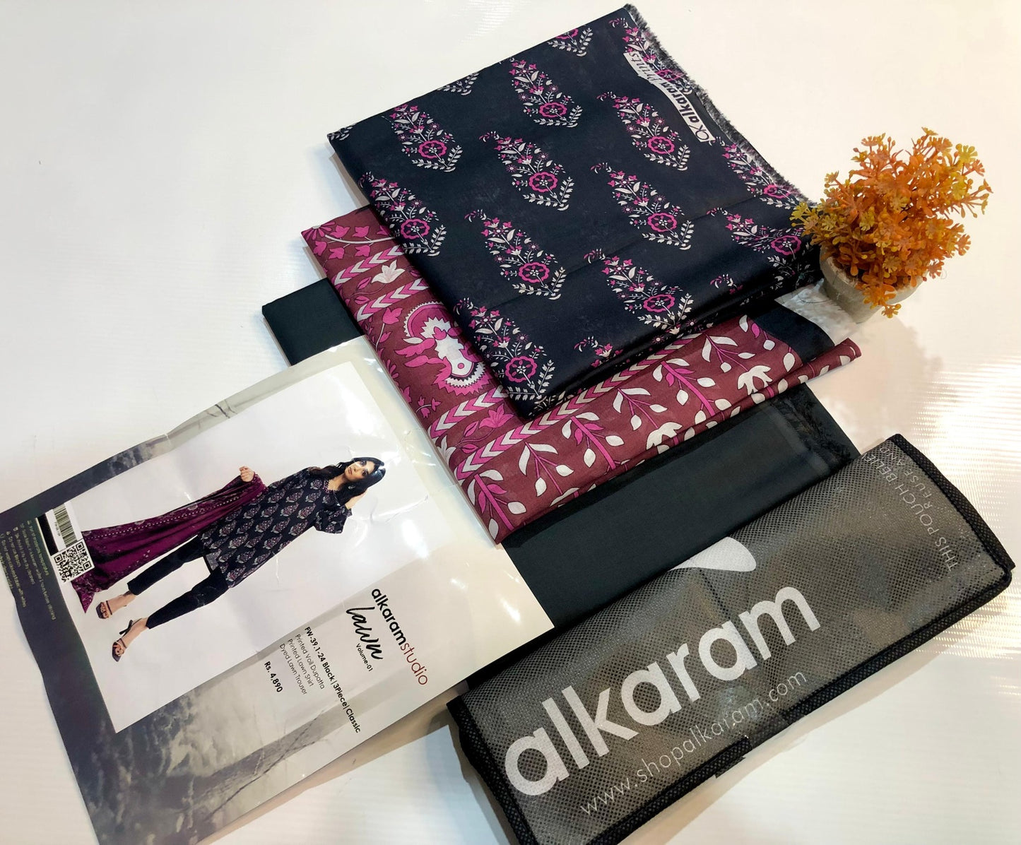 Alkaram studio lawn print 3p