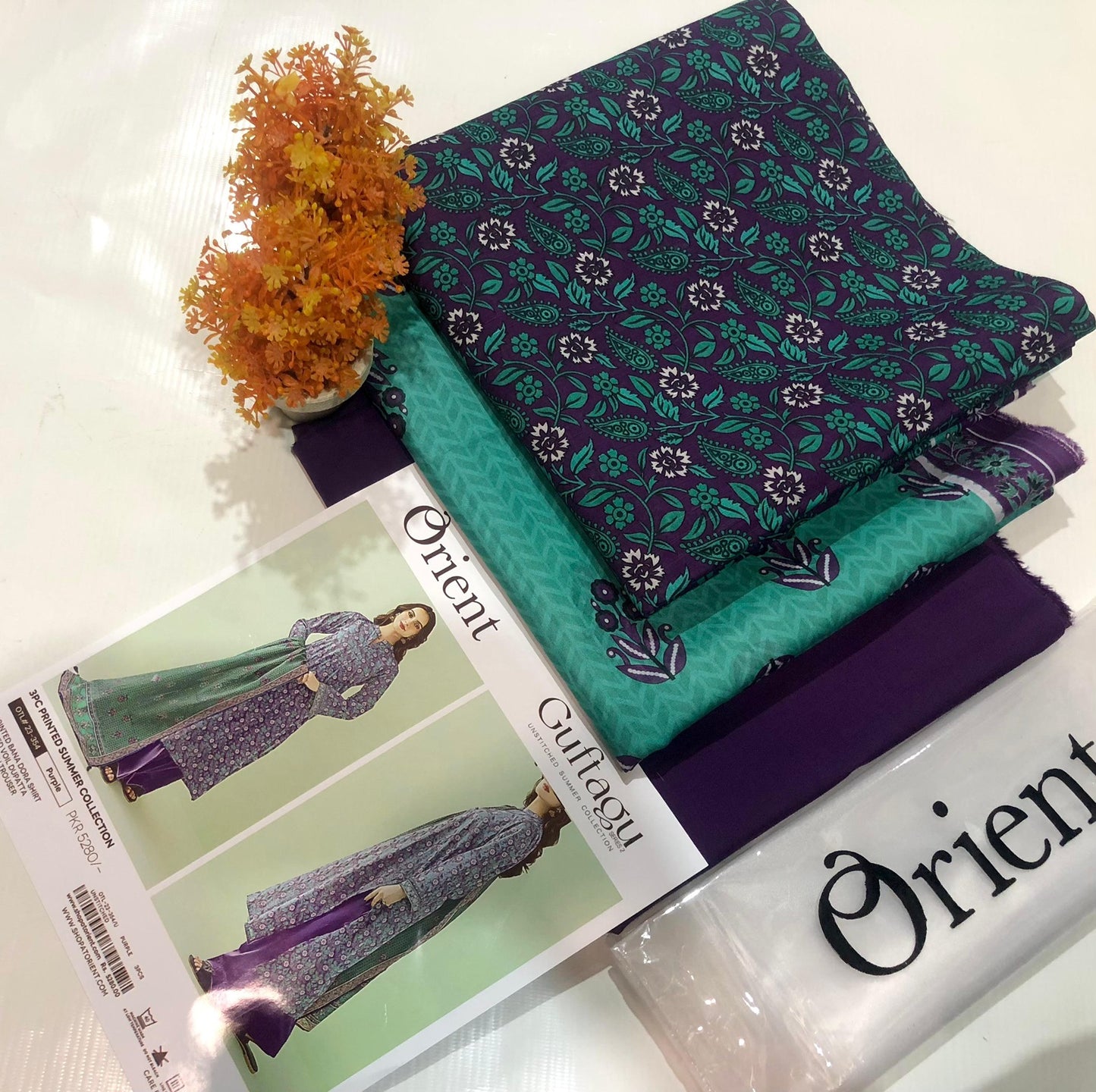 Orient Guftagu lawn print 3p