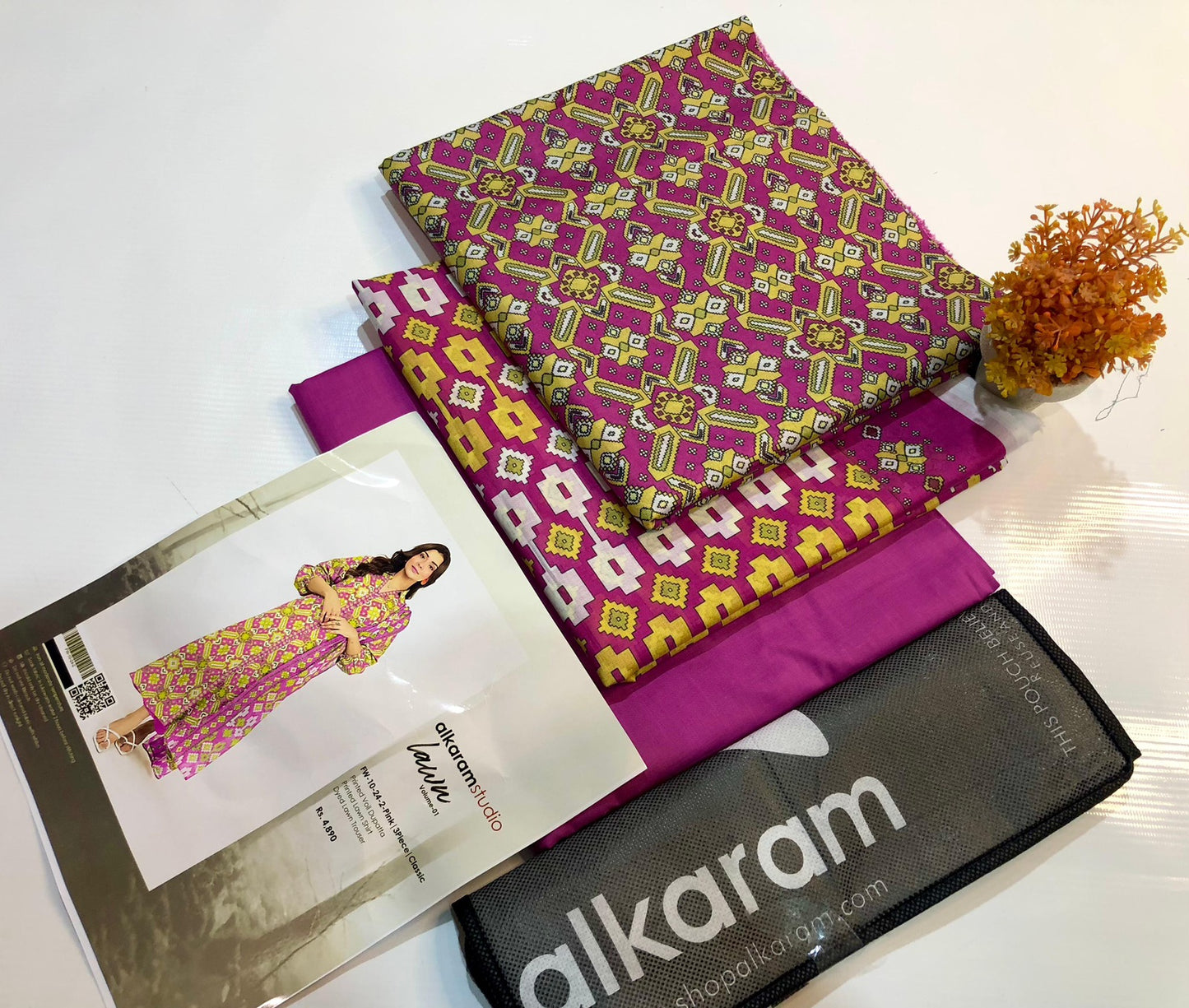 Alkaram studio lawn print 3p