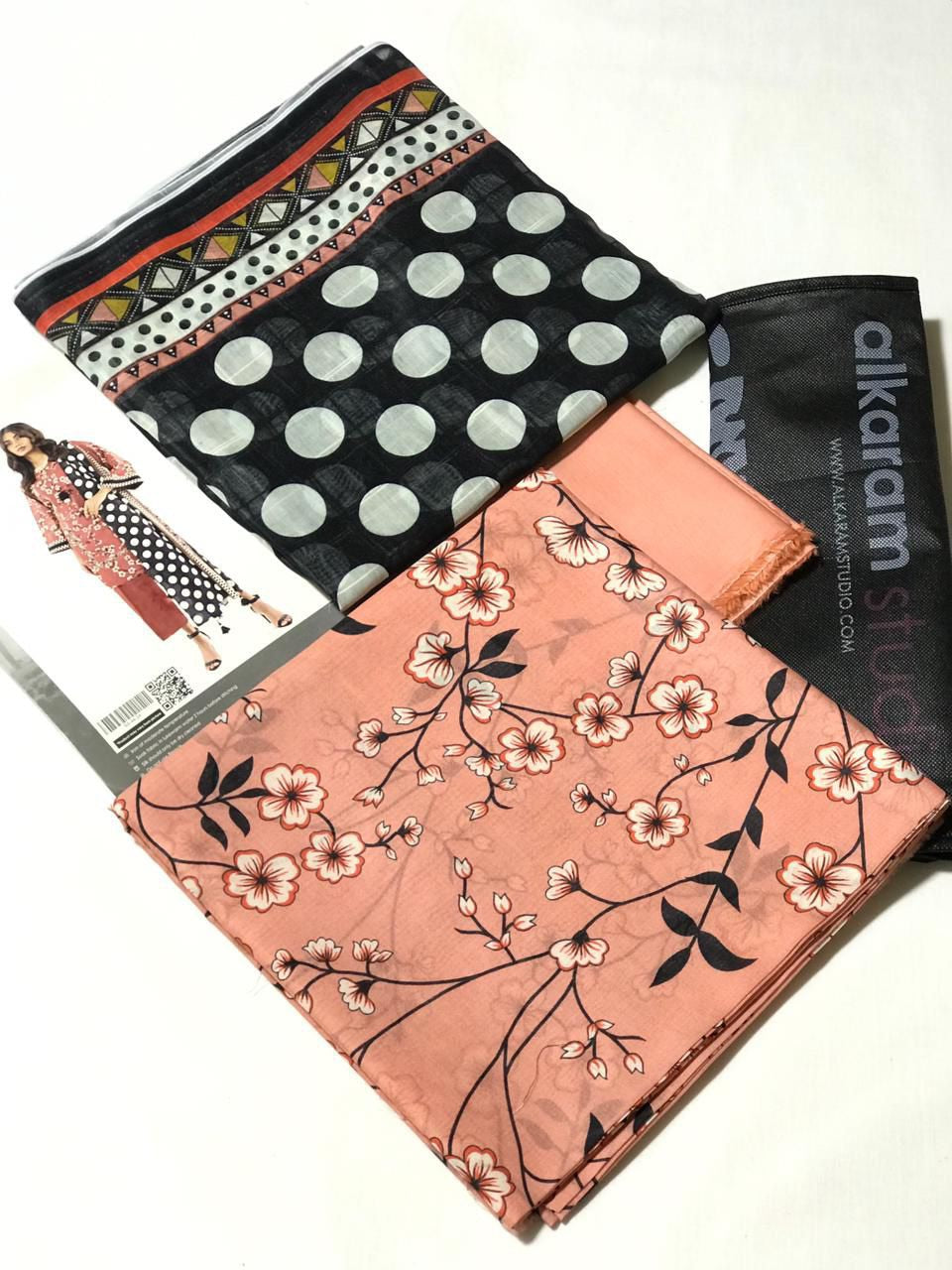 Alkaram studio lawn print 3p
