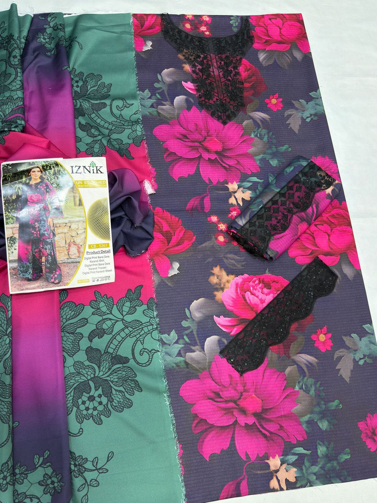 Iznik Brand Luxury Embroidered Article