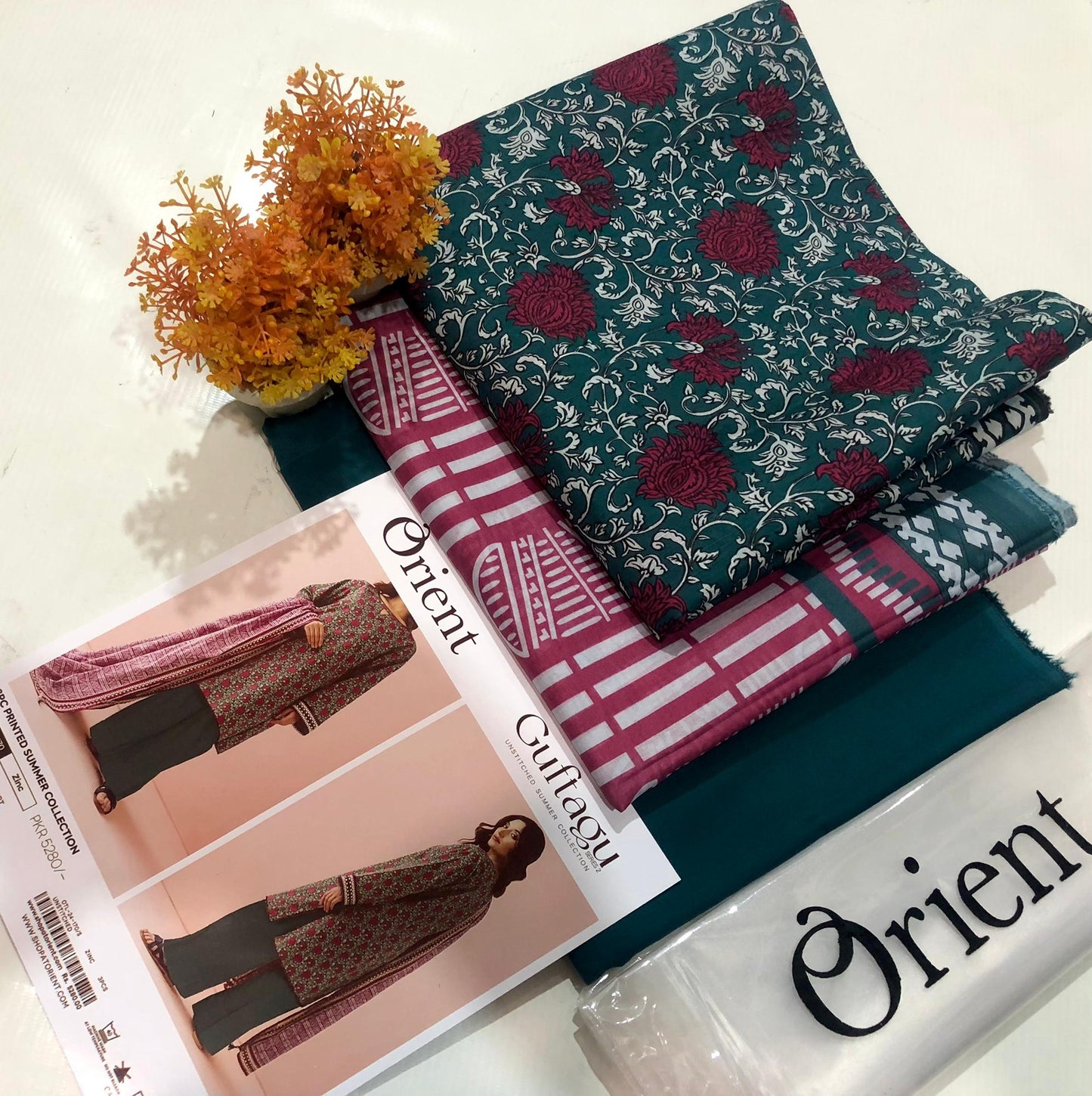 Orient Guftagu lawn print 3p